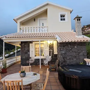 Levada Nova House Hébergement de vacances Ponta do Sol (Madeira)